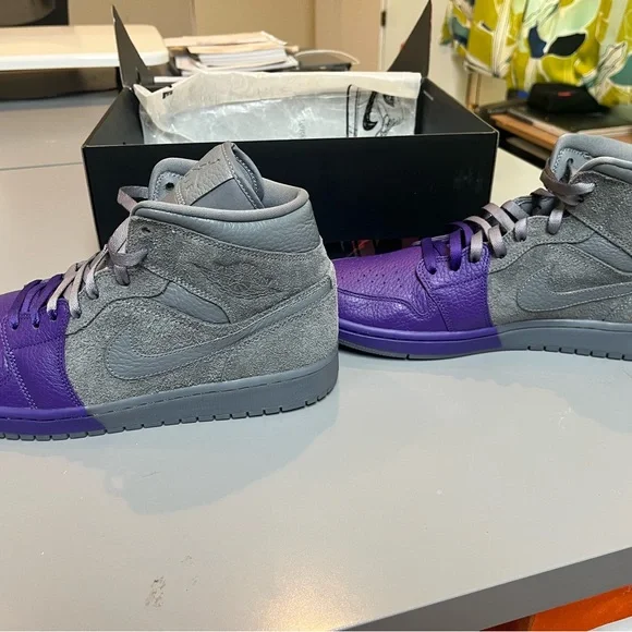 Air Jordan Athletic Shoes in Gray and Purple - Picture 2 of 7